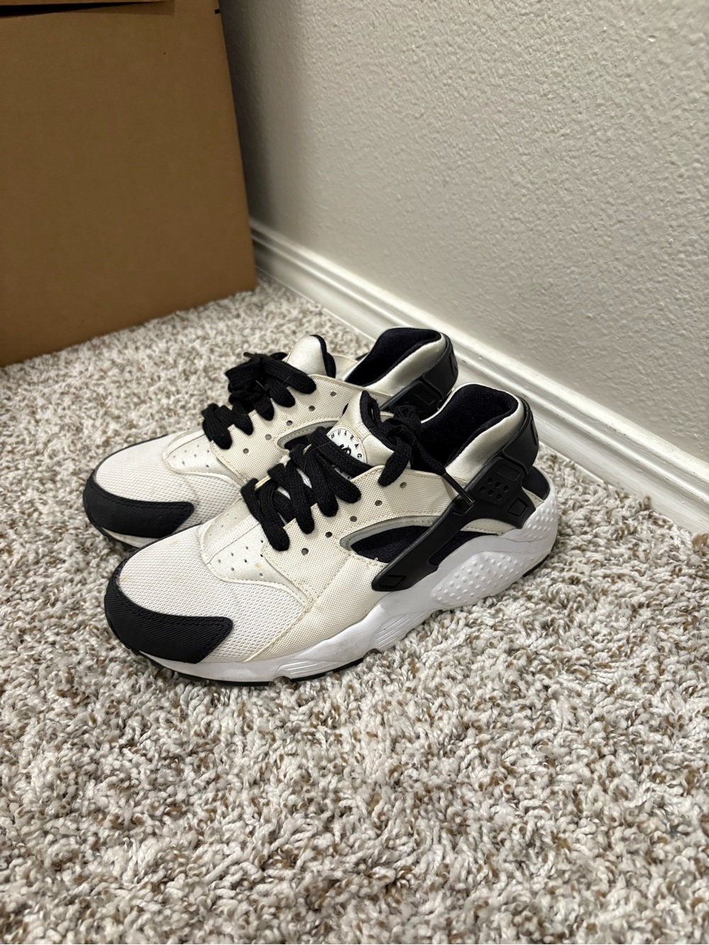 Nike Kids Black and White Training Sneakers